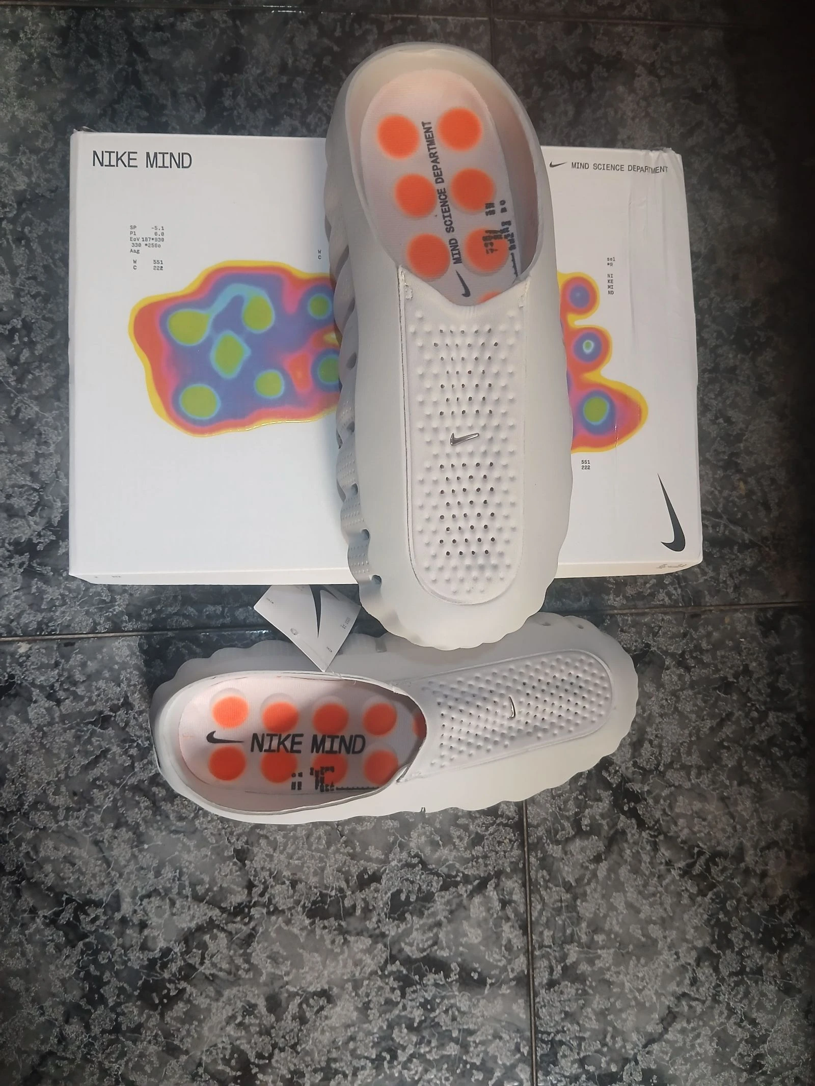 Nike Mind 001 Blancas-Naranjas – photo 2
